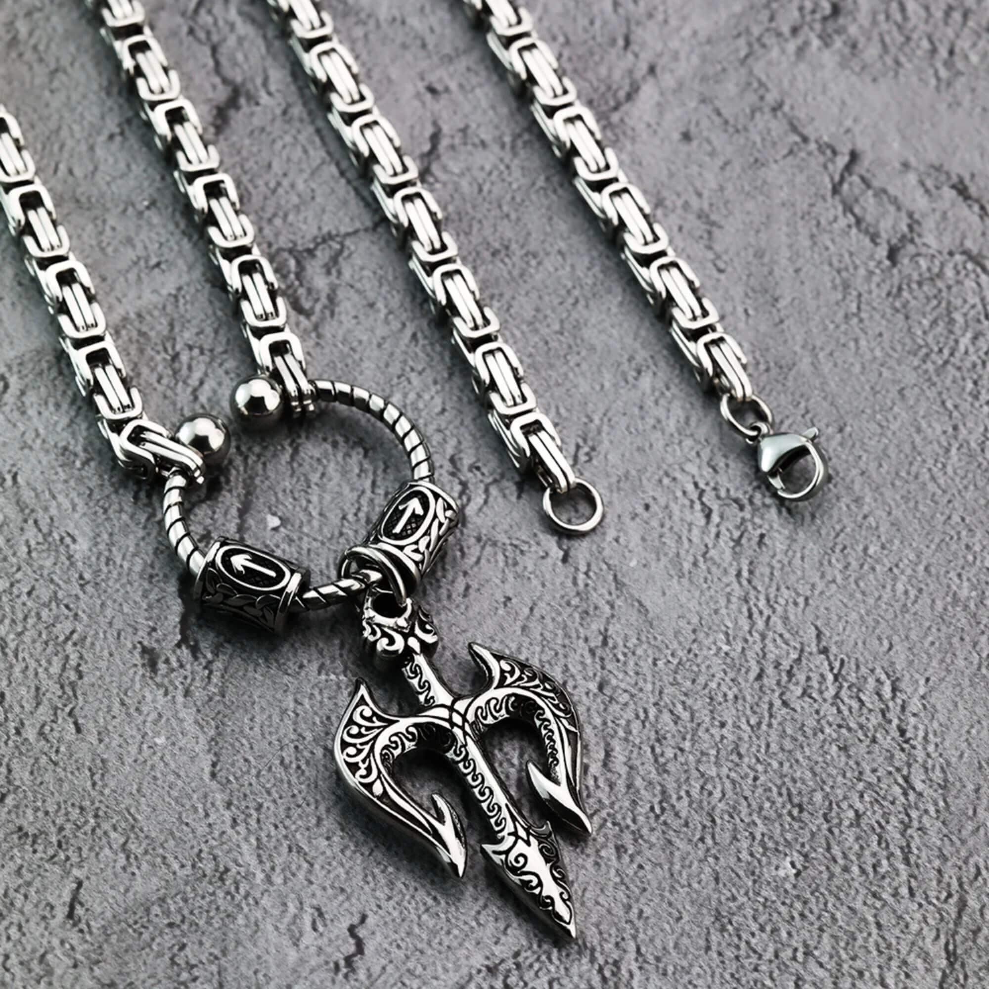 Odin's Spear Kings Chain Necklace