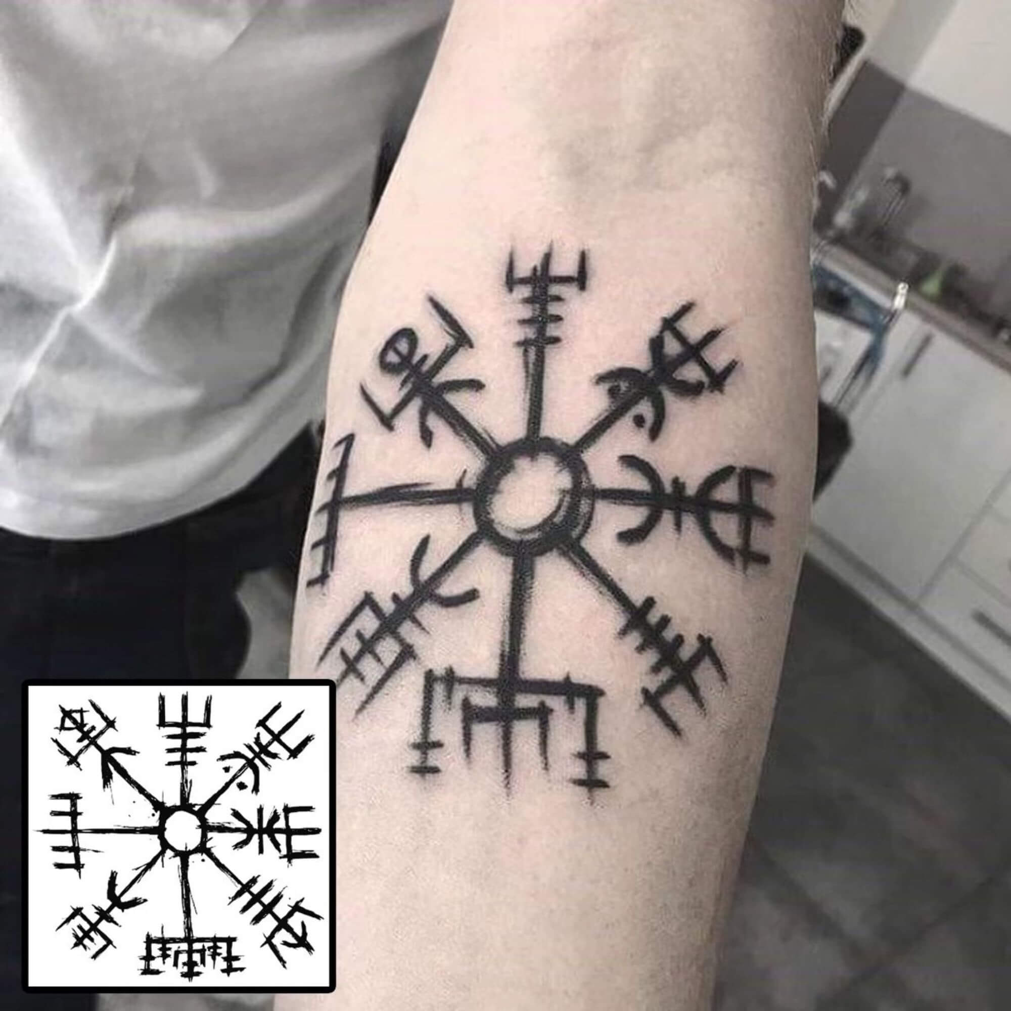 Vegvísir Temporary Tattoo