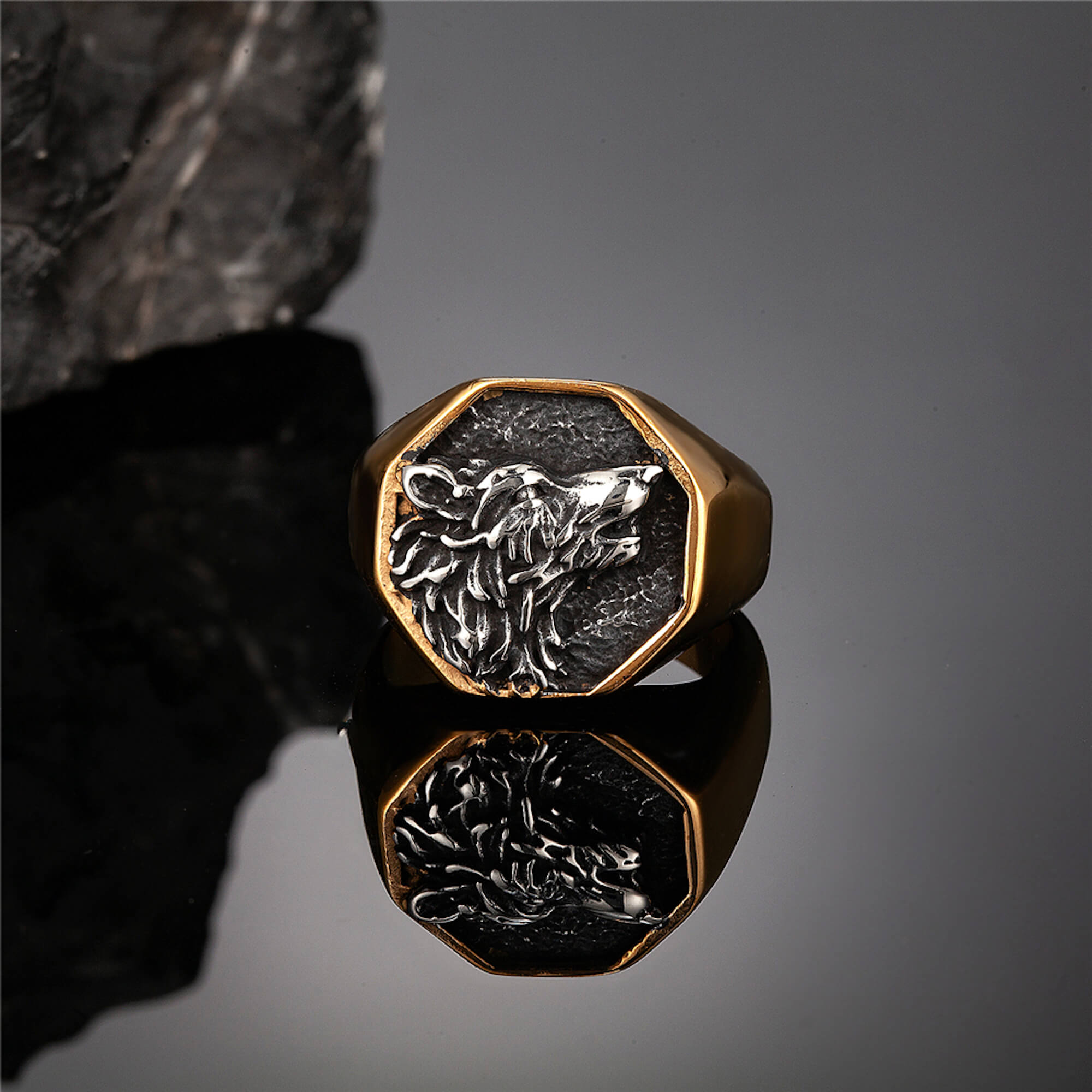 Golden Norse Wolf Ring