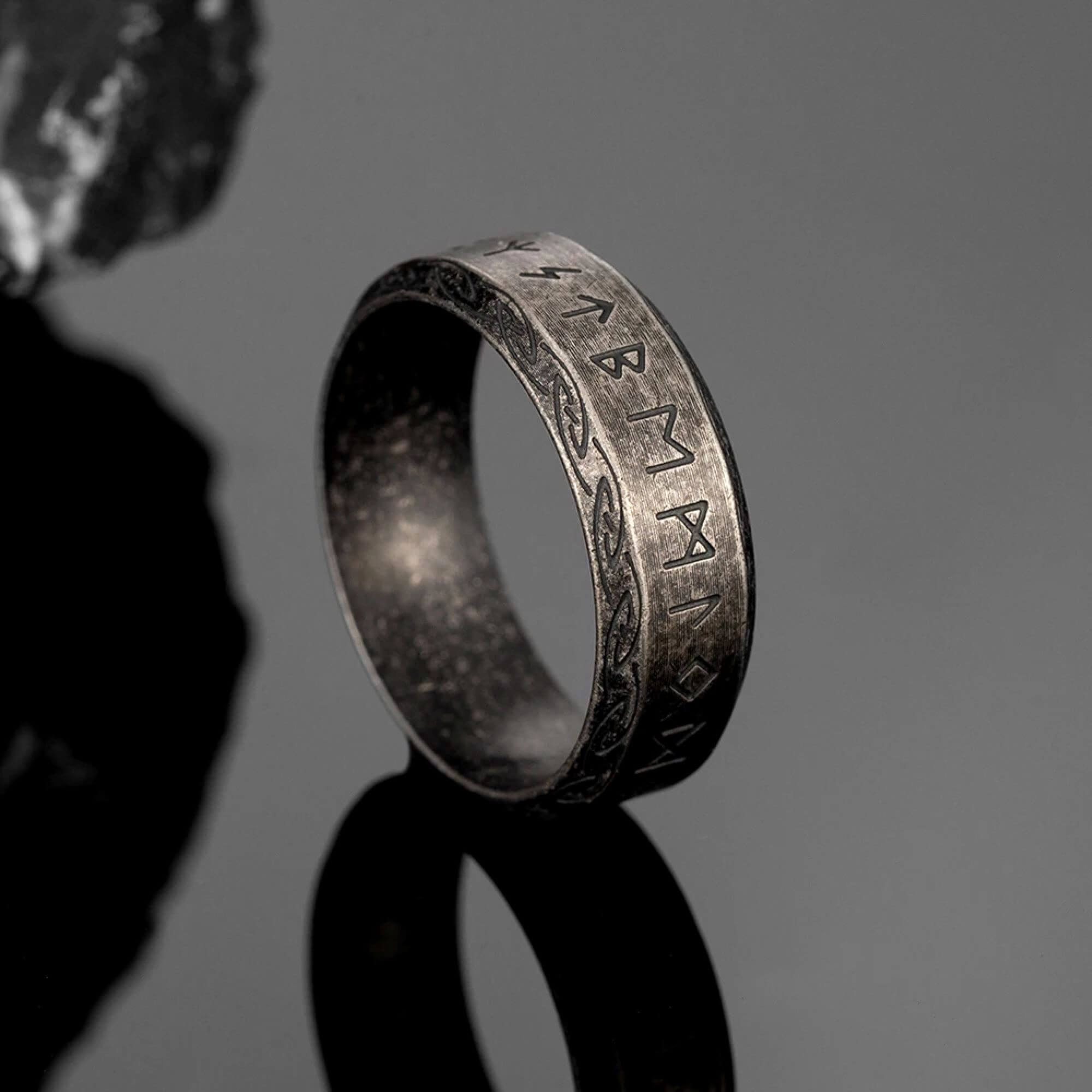 Knotwork And Runes Ring