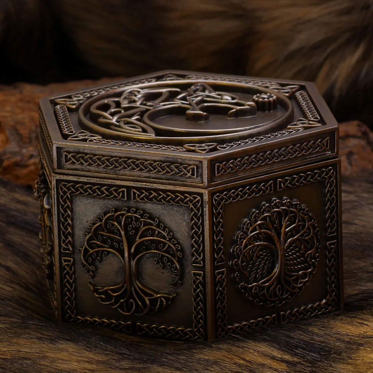 https://odinstreasures.com/cdn/shop/files/odins-treasures_norse-symbols-box_02_1200x.jpg?v=1701091125