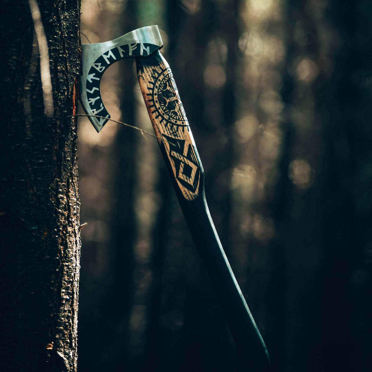 Tomahawk Rune Black Runes Axe
