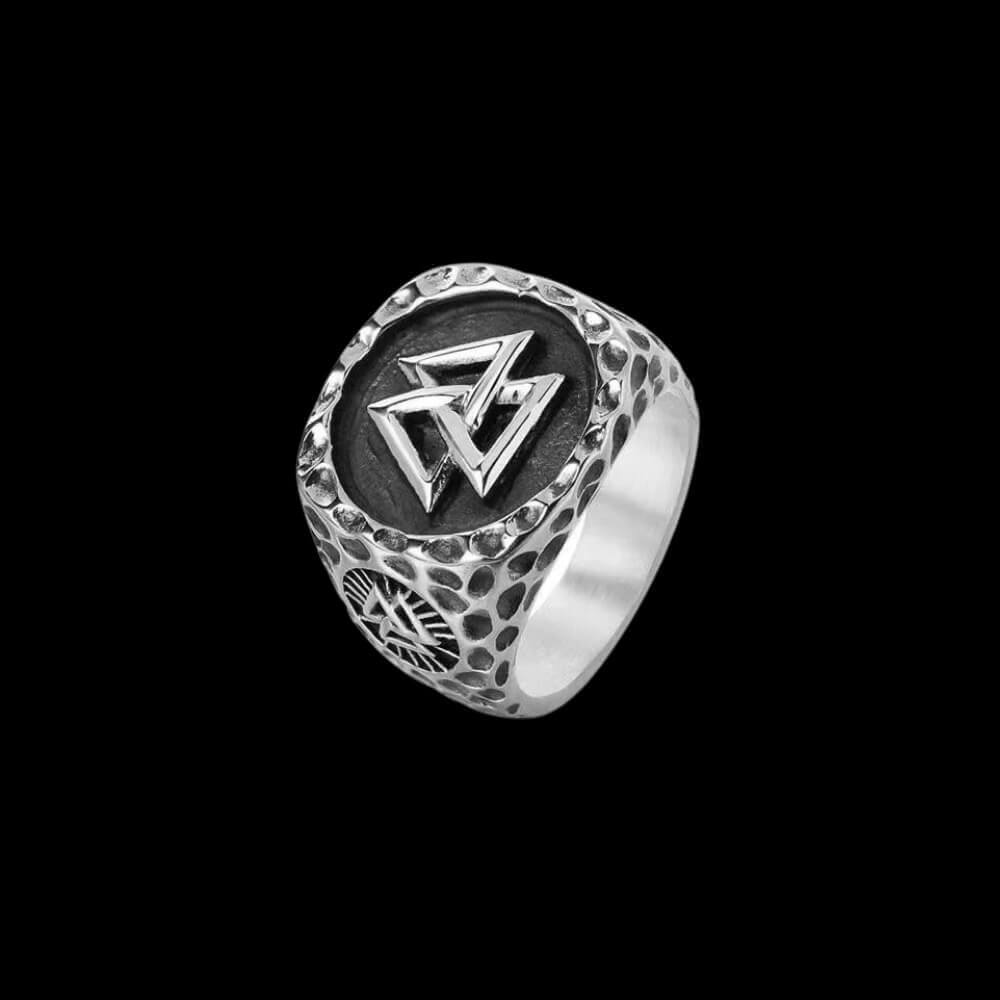 The Valknut Ring